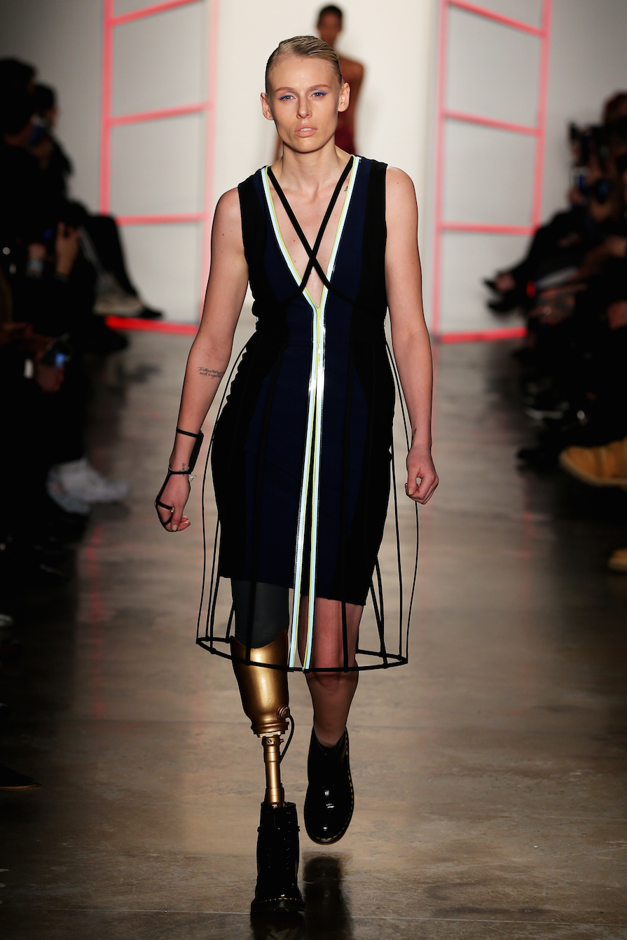 Model Who Lost Her Leg to Toxic Shock Syndrome Makes Her Fashion Week Debut