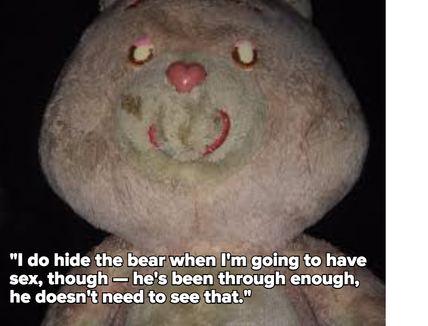 14 GrownUps on Why They Still Sleep With Stuffed Animals (And Aren't