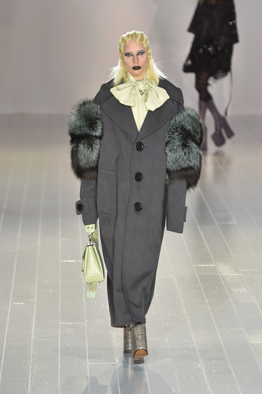 Lady Gaga Tears Up the Runway with Surprise Marc Jacobs Runway ...